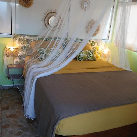 Maisonnette Atypique Au Coeur De La Martinique Riviere-Salee Ngoại thất bức ảnh
