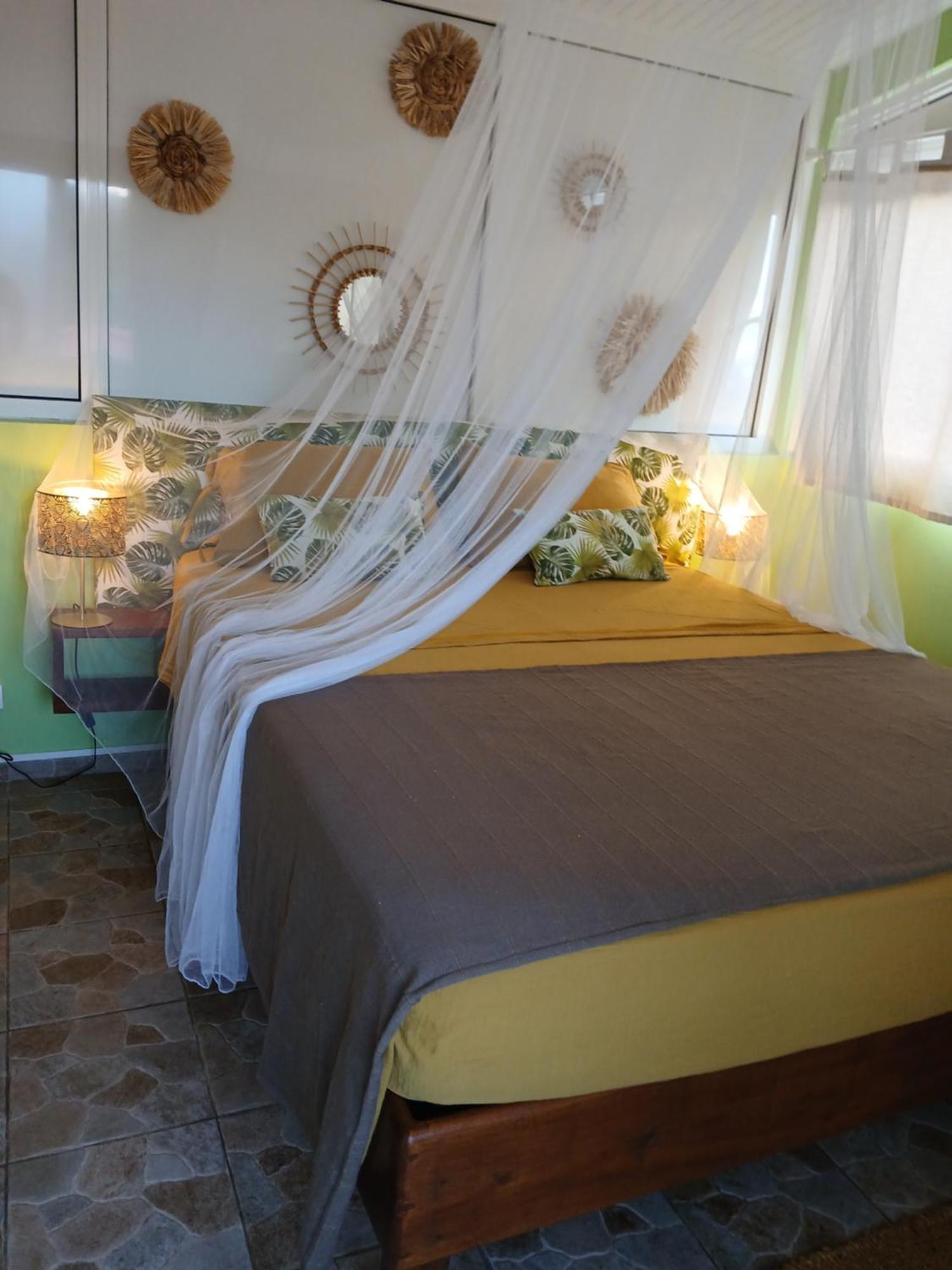 Maisonnette Atypique Au Coeur De La Martinique Riviere-Salee Ngoại thất bức ảnh